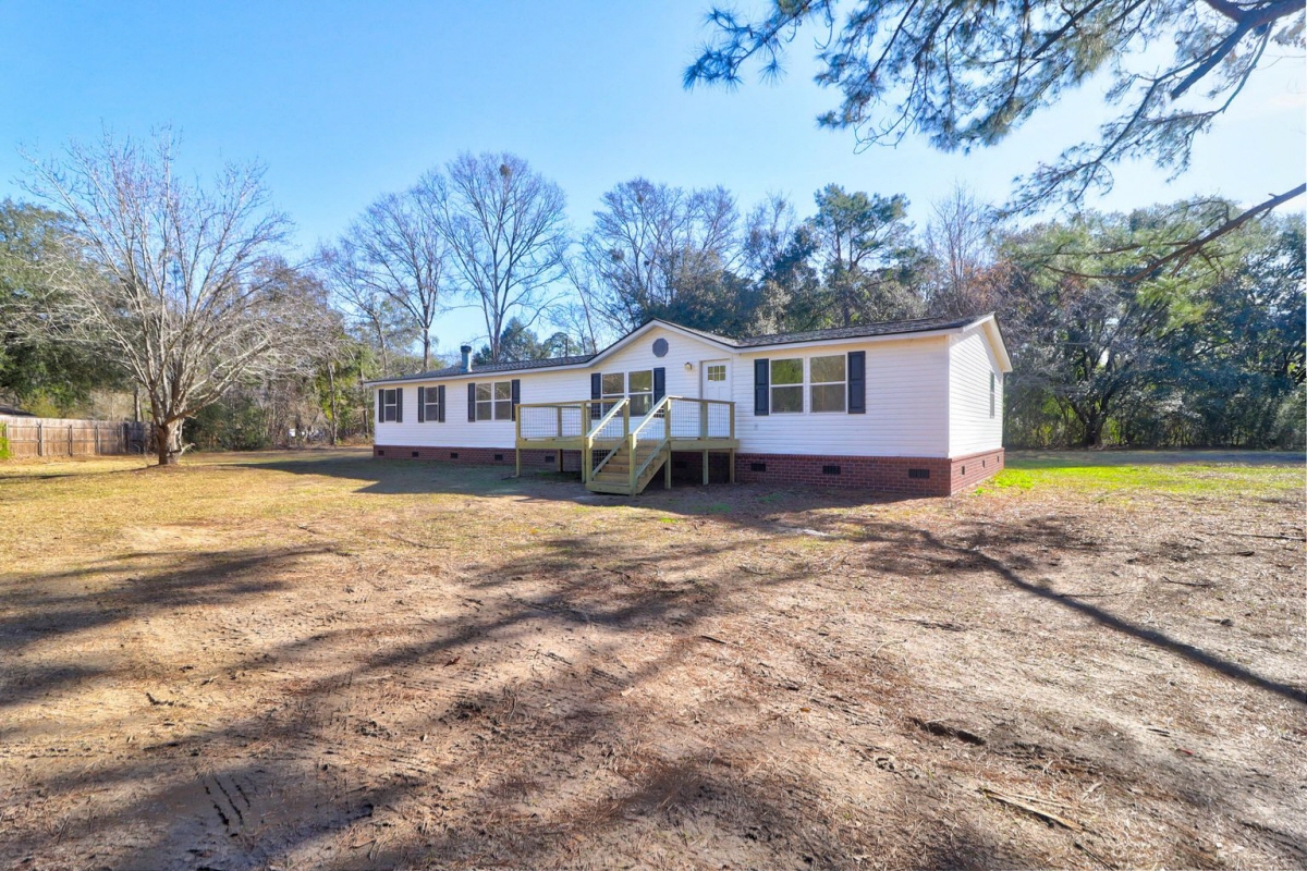 5760 Teaster Lane, Ravenel, SC, 29470 United States