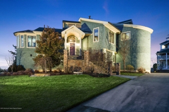 7 Sailors Way, Monmouth Beach, NJ, 07750
