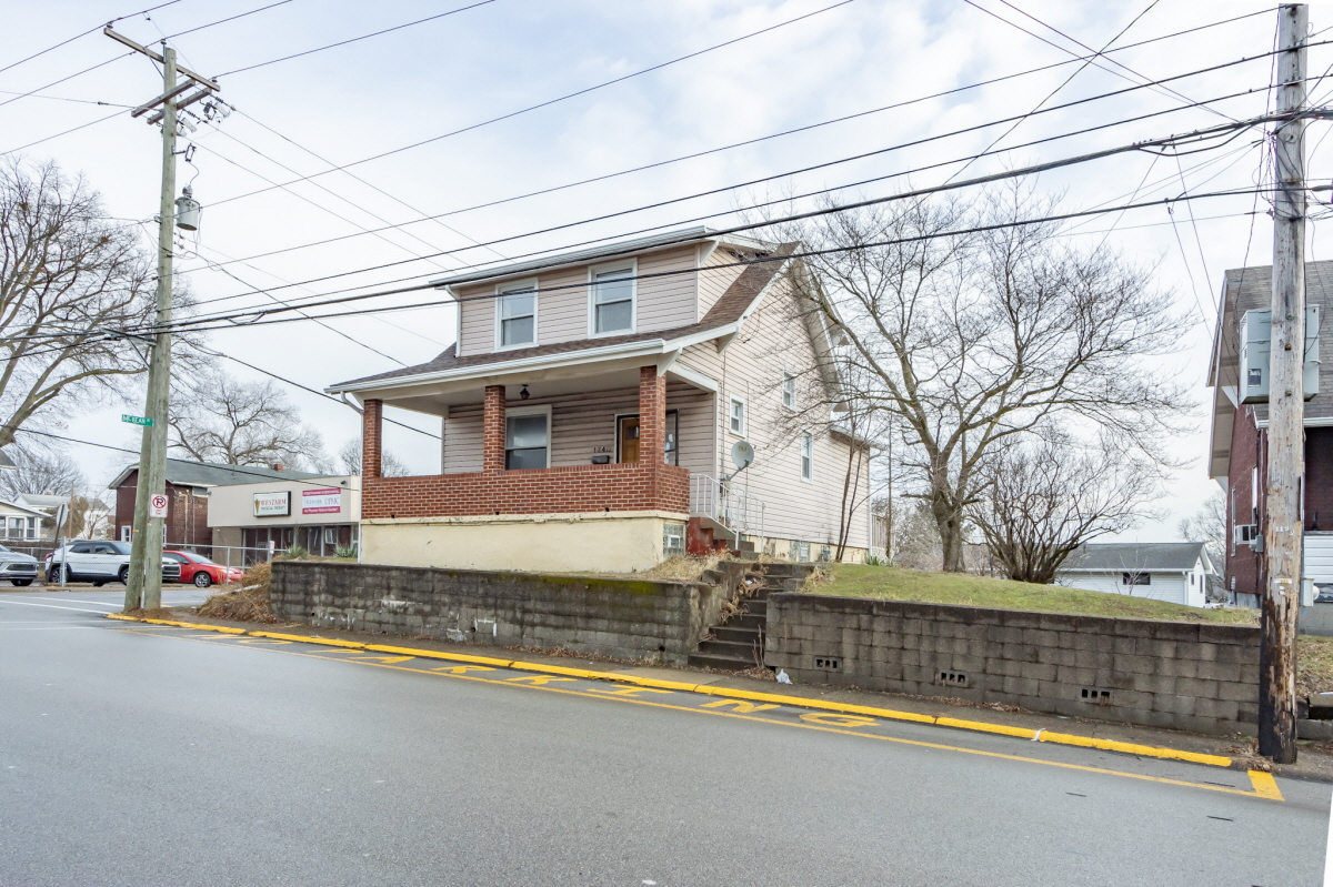 1740 Freeport Road, New Kensington, PA, 15068 United States