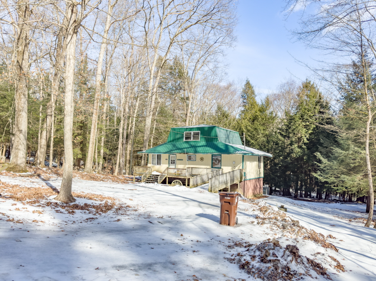 1167 Woolendean Road, Dubois, PA, 15801 United States