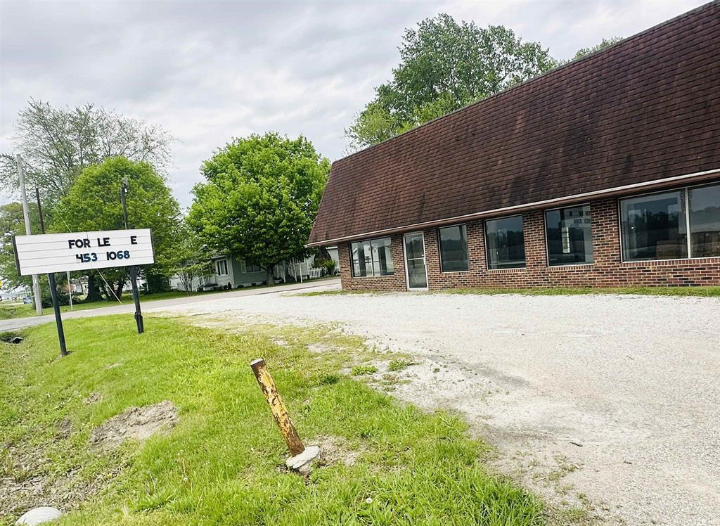 1136 E. Fourth Street, Mount Vernon, IN, 47620 United States
