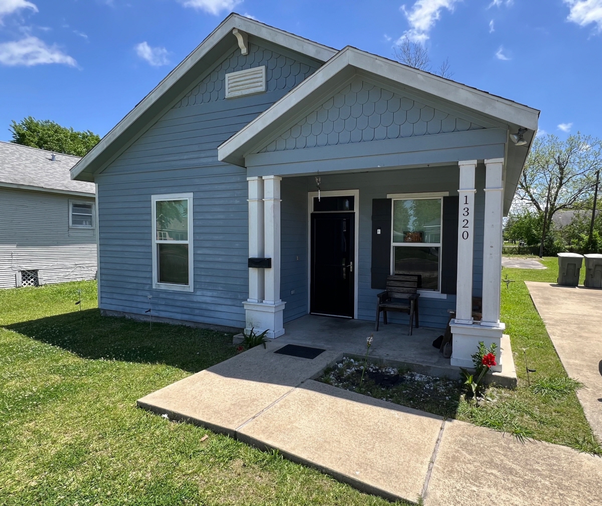 1320 9th Street, Port Arthur, TX, 77640 United States